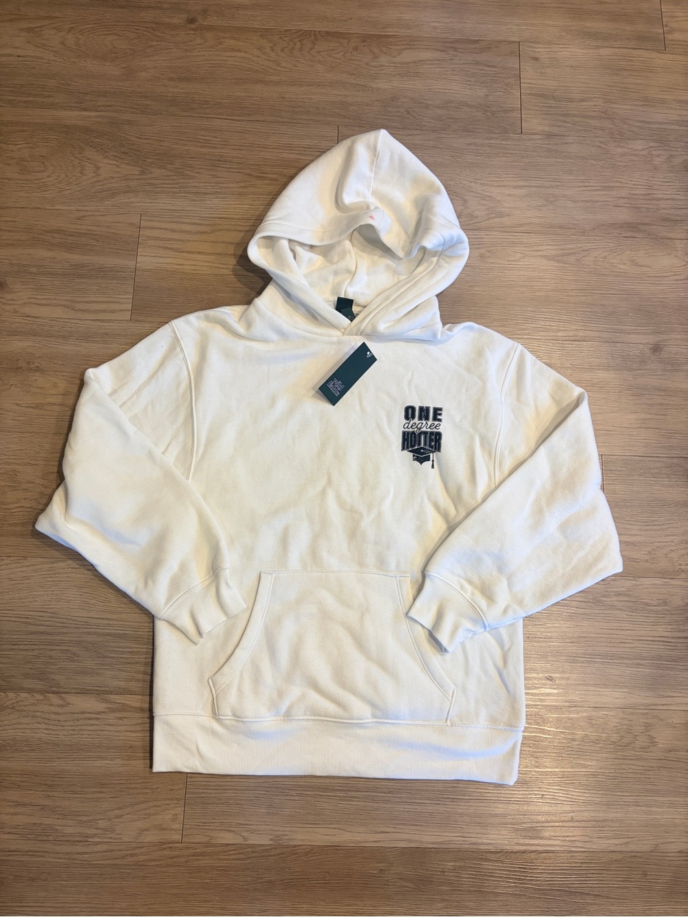 Wild Fable Oversized “One Degree Hotter” Hoodie Cream XS